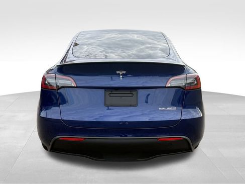 Used 2023 Tesla Model Y Performance image 4