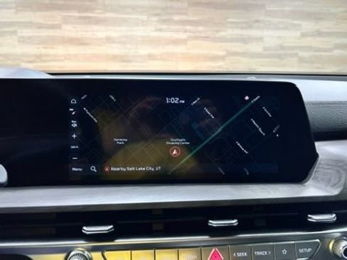 Used 2025 Kia Telluride EX X-Line AWD/4WD image 23