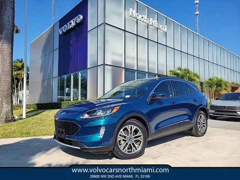 Used 2020 Ford Escape SEL image 1