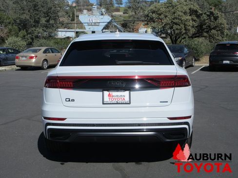Used 2022 Audi Q8 Premium Plus image 5