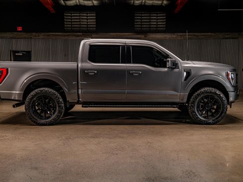 Used 2022 Ford F150 Lariat w/ Equipment Group 502A High AWD/4WD image 9