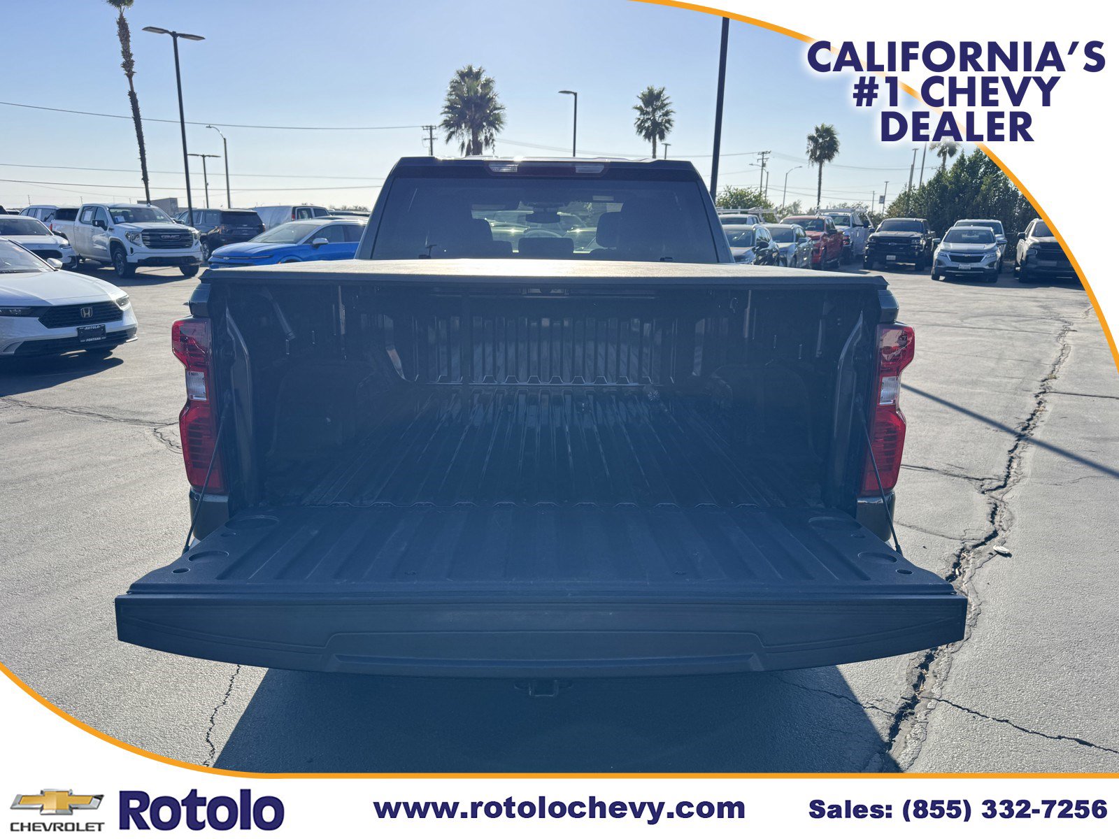 Used 2022 Chevrolet Silverado 1500 LT AWD/4WD image 14