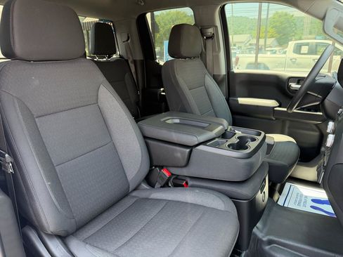 Used 2024 GMC Sierra 1500 Pro w/ Pro Value Package AWD/4WD image 16
