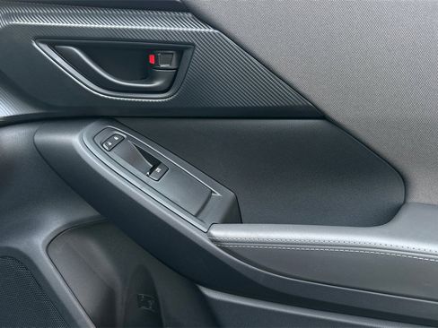 New 2025 Subaru Crosstrek 2.5i Premium image 19