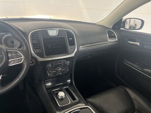 Used 2023 Chrysler 300 Touring L w/ Comfort Group AWD/4WD image 32
