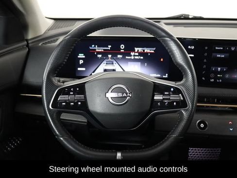 Used 2023 Nissan Ariya AWD image 7