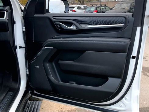 Used 2023 GMC Yukon Denali image 22