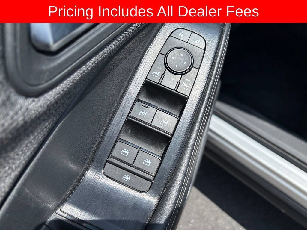 Used 2021 Nissan Rogue SV AWD/4WD image 25