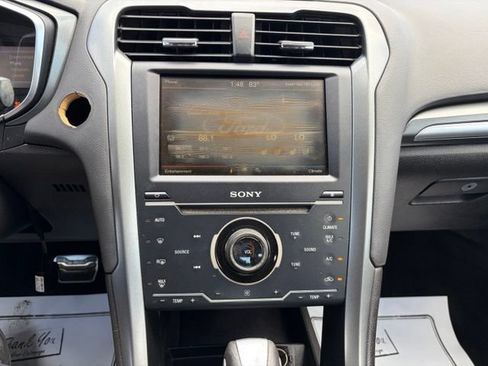 Used 2014 Ford Fusion Titanium FWD image 23