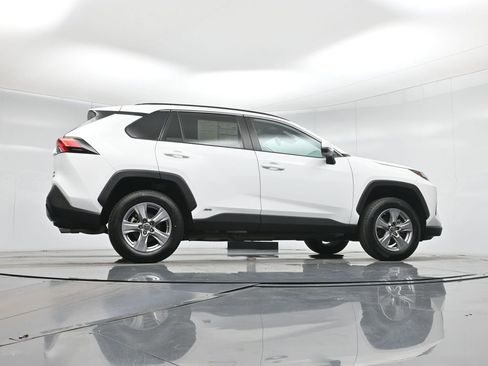 Used 2024 Toyota RAV4 LE image 47