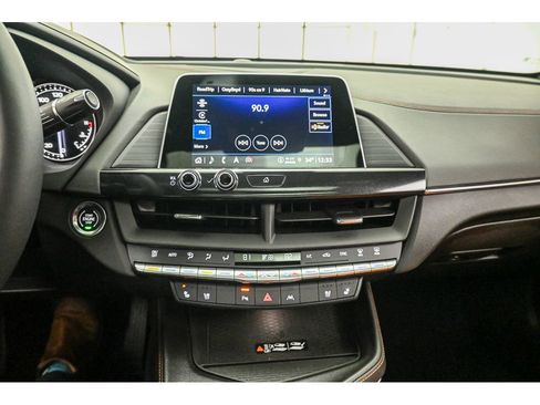 Used 2025 Cadillac CT4 Premium Luxury image 43