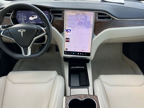 Used 2018 Tesla Model S 100D image 13