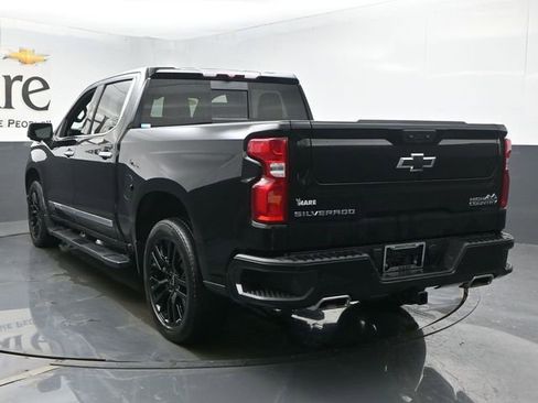 Used 2022 Chevrolet Silverado 1500 High Country w/ High Country Premium Package image 34