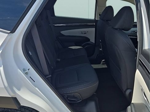 Used 2024 Hyundai Tucson SEL FWD image 17