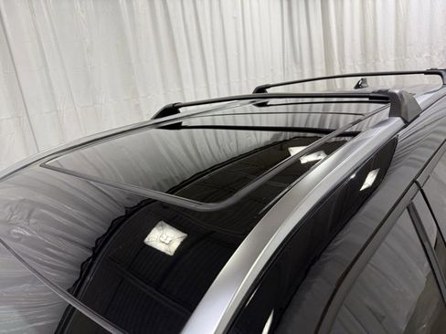 Certified 2022 Toyota Highlander Platinum image 26