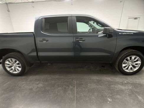 Used 2021 Chevrolet Silverado 1500 Custom image 38