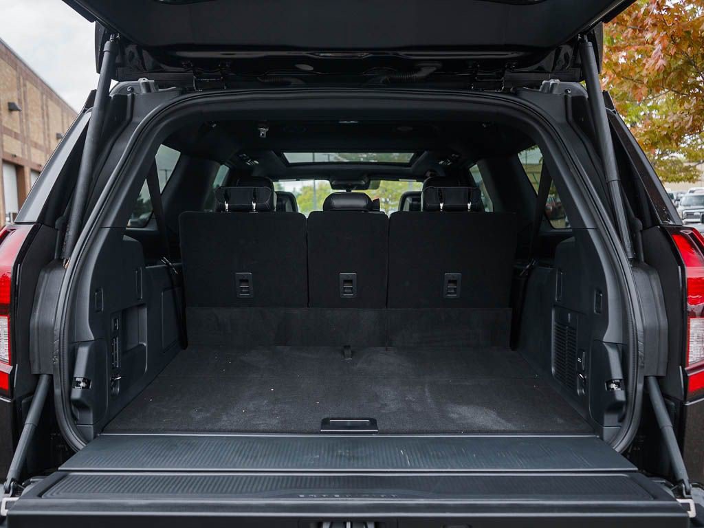 New 2026 Ford Expedition Max Platinum w/ Stealth Appearance Package AWD/4WD image 7