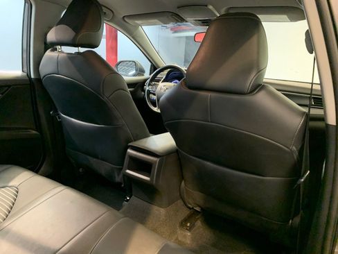 Used 2023 Toyota Camry SE FWD image 45