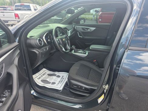 Used 2019 Chevrolet Blazer LT FWD image 5