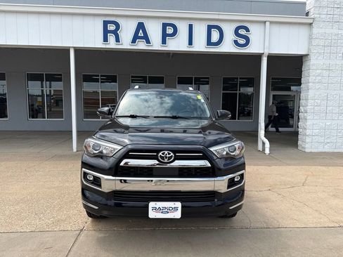Used 2021 Toyota 4Runner Limited AWD/4WD image 2