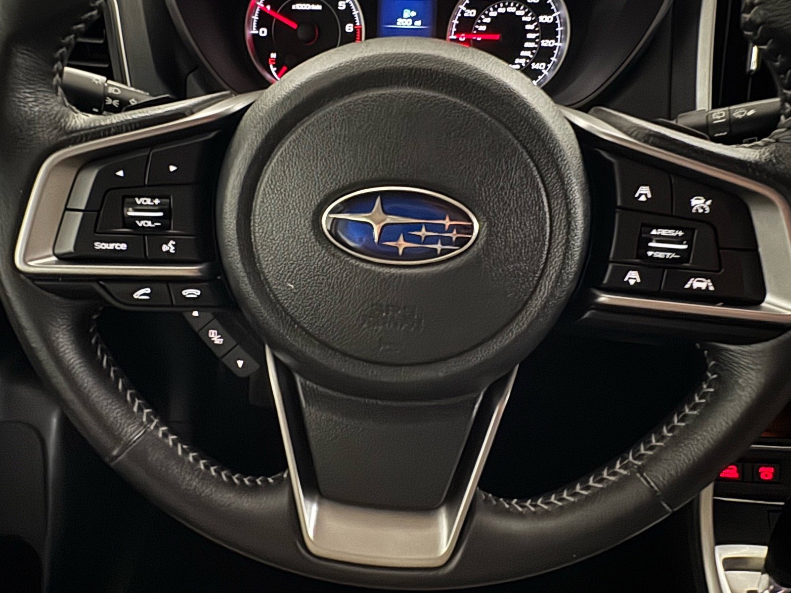 Used 2019 Subaru Ascent Premium AWD/4WD image 32