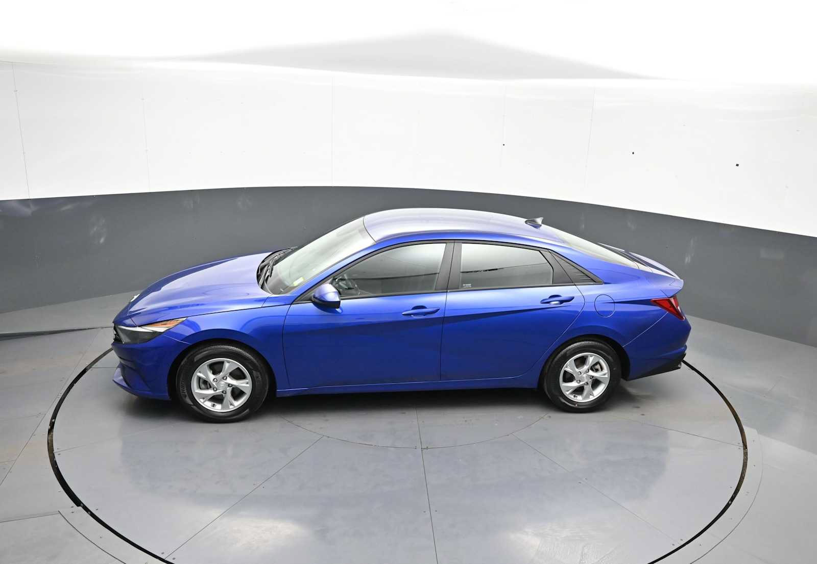 Certified 2023 Hyundai Elantra SE FWD image 39