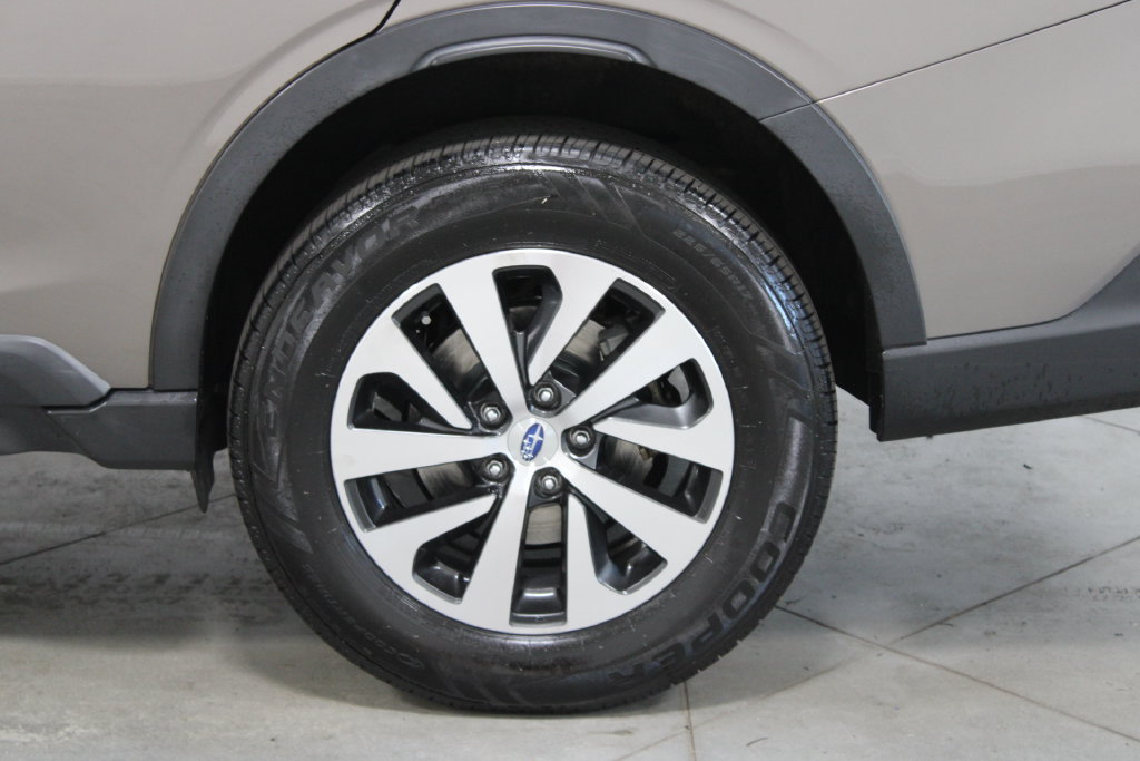 Used 2021 Subaru Outback Premium AWD/4WD image 16