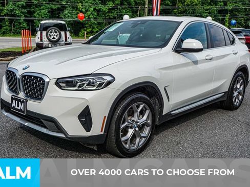 Used 2025 BMW X4 xDrive30i AWD/4WD image 2