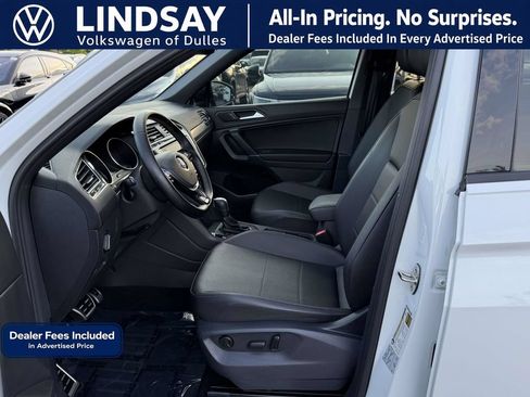 Used 2020 Volkswagen Tiguan SE R-Line w/ 3rd Row Seat Package AWD/4WD image 11