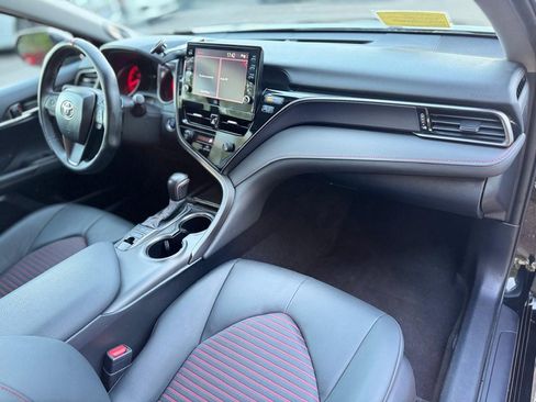 Used 2024 Toyota Camry image 17
