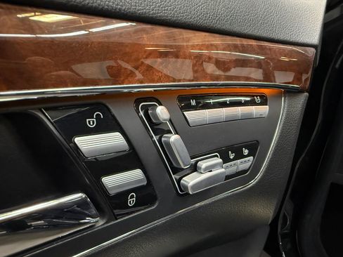Used 2007 Mercedes-Benz S 550 image 13