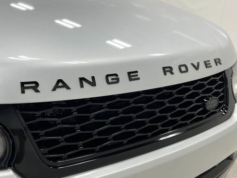 Used 2017 Land Rover Range Rover Sport SVR AWD/4WD image 40