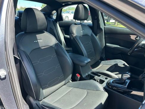 Used 2024 Kia Forte GT-Line w/ GT-Line Premium Package FWD image 44