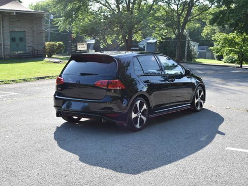 Used 2017 Volkswagen GTI Autobahn FWD image 7