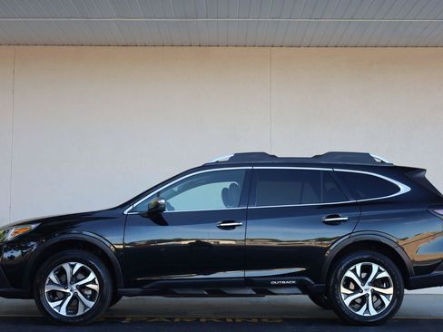 Used 2021 Subaru Outback Touring XT AWD/4WD image 3