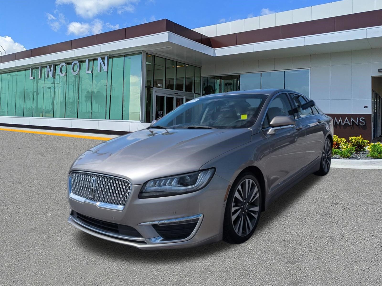 Certified 2019 Lincoln MKZ Reserve FWD image 9
