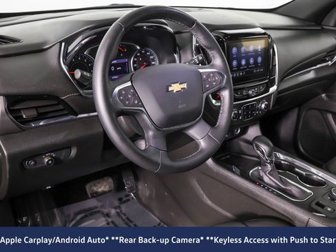 Used 2023 Chevrolet Traverse LT FWD image 5