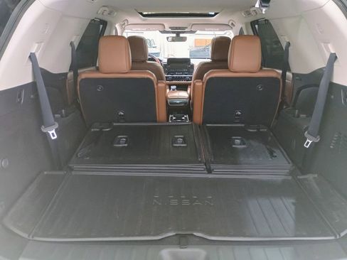 Used 2023 Nissan Pathfinder Platinum image 22