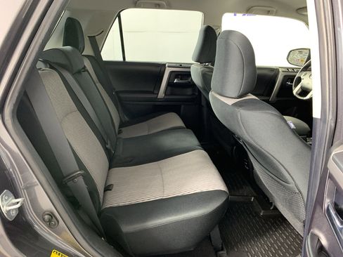 Used 2014 Toyota 4Runner SR5 RWD image 38