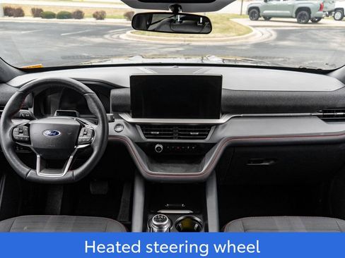 Used 2025 Ford Explorer ST-Line w/ ST-Line Street Pack image 16