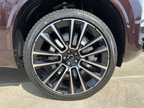 New 2026 Volvo XC90 B6 Plus w/ Protection Package AWD/4WD image 10