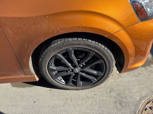 Used 2017 Chevrolet Sonic LT w/ Convenience Package image 4