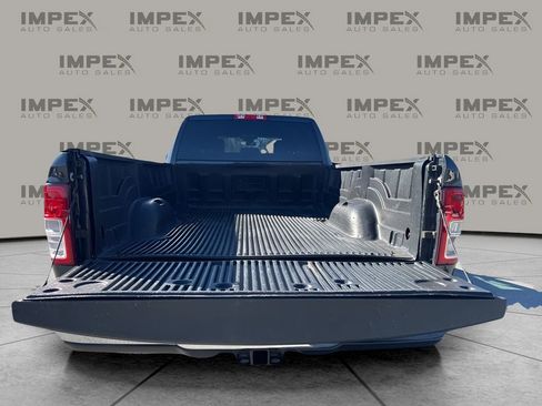 Used 2021 RAM 2500 Big Horn image 26