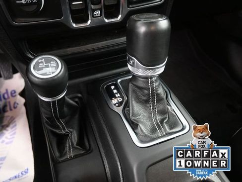 Used 2023 Jeep Wrangler Unlimited Sahara w/ Cold Weather Group image 37