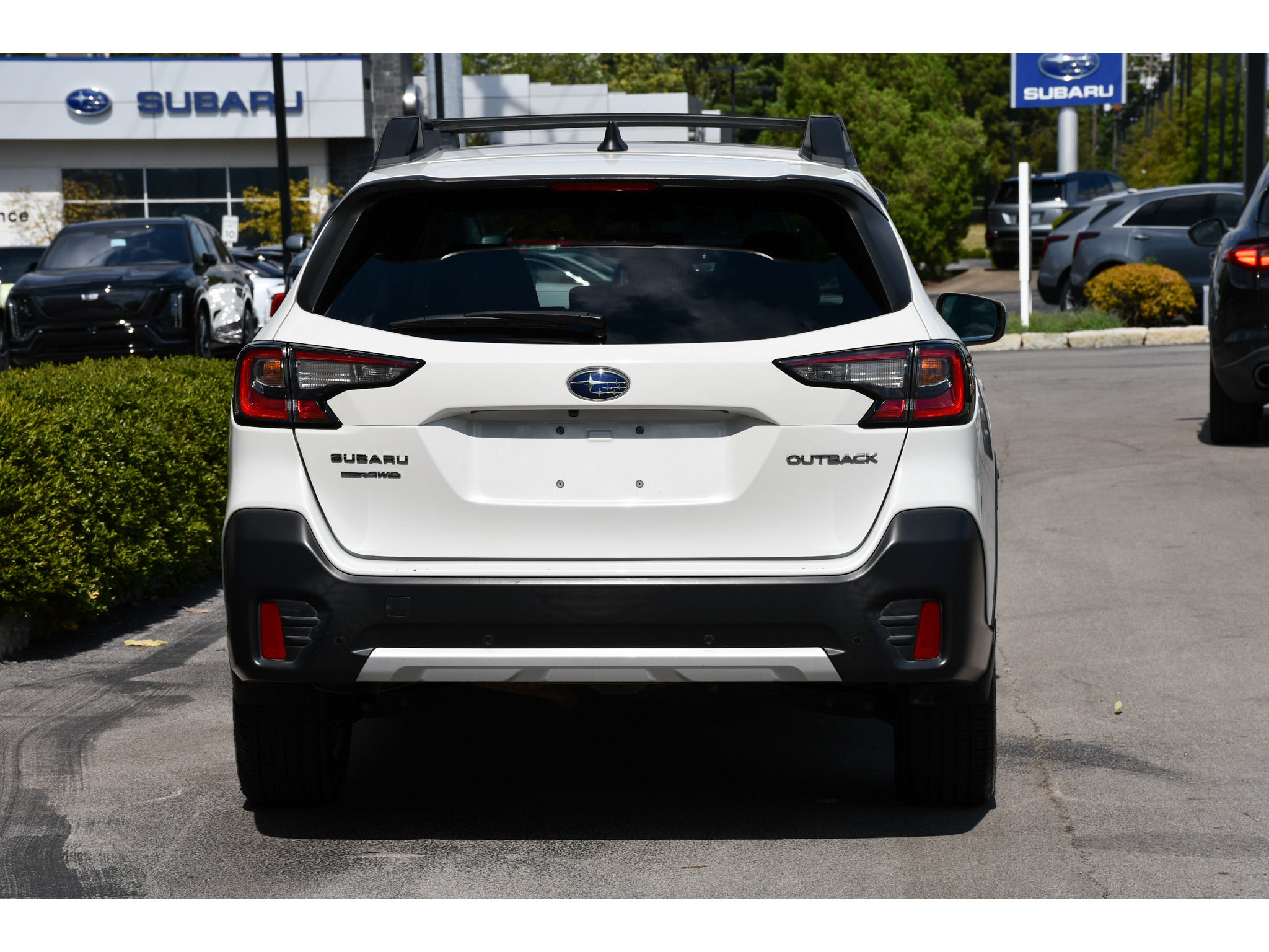 Used 2021 Subaru Outback Limited AWD/4WD image 5
