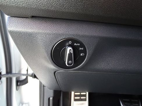 Used 2024 Volkswagen Jetta Sport FWD image 19