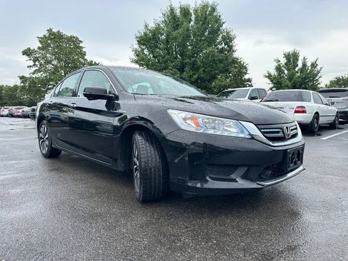 Used 2015 Honda Accord Touring image 13
