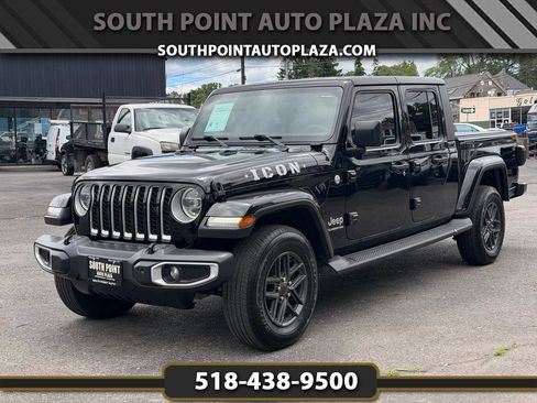 Used 2021 Jeep Gladiator Overland w/ Popular Equipment Package AWD/4WD image 1