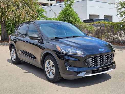 Used 2020 Ford Escape S FWD image 3