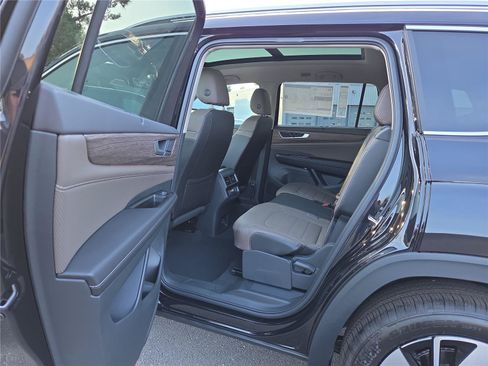 New 2026 Volkswagen Atlas SEL AWD/4WD image 27